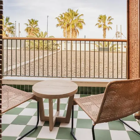 Casa Bassa 3* فالنسيا
